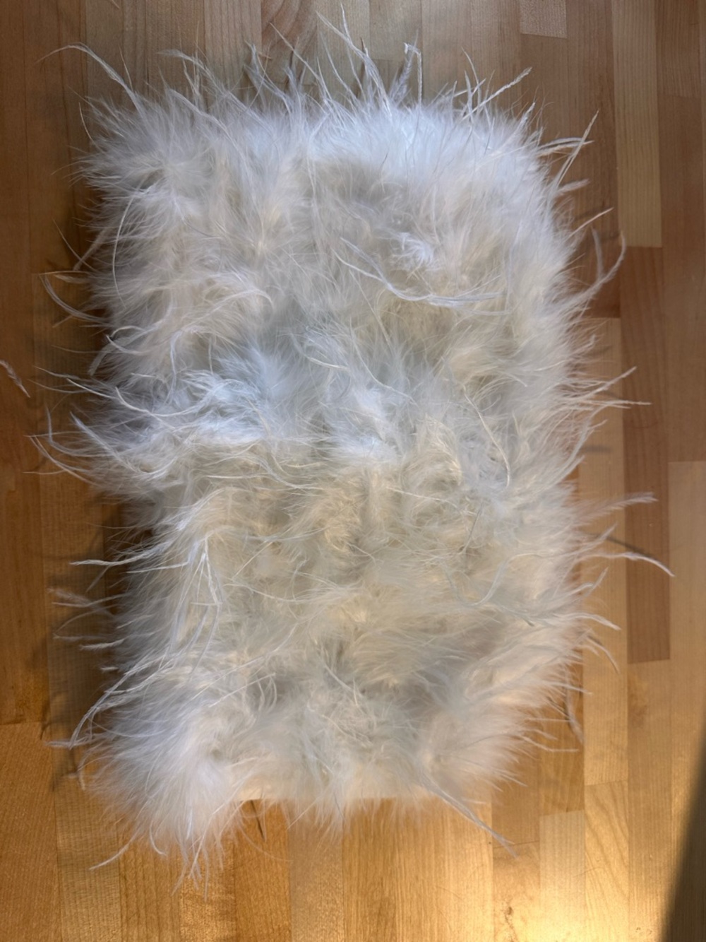 12th Tribe Chanel White Faux Feather Top - Picture 5 of 10